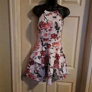 Speechless floral dress size 5
